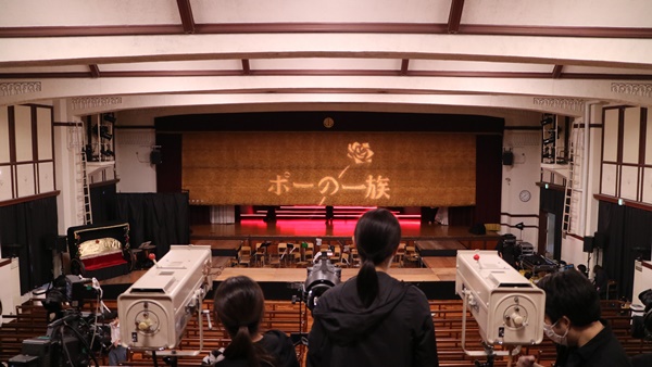 カヅラカタ歌劇団