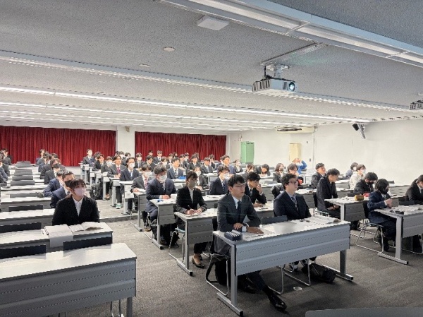 全国舞台テレビ照明事業協同組合　合同企業説明会の様子