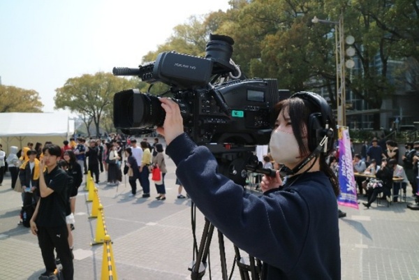 TEENSROCKINAICHI2026カメラで撮影している様子