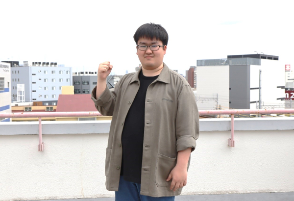 加藤　秀平さんの写真