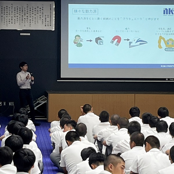  キャリアアップ講座を受けている様子
