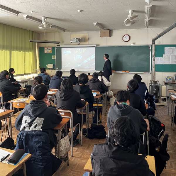 キャリアアップ講座を受けている様子