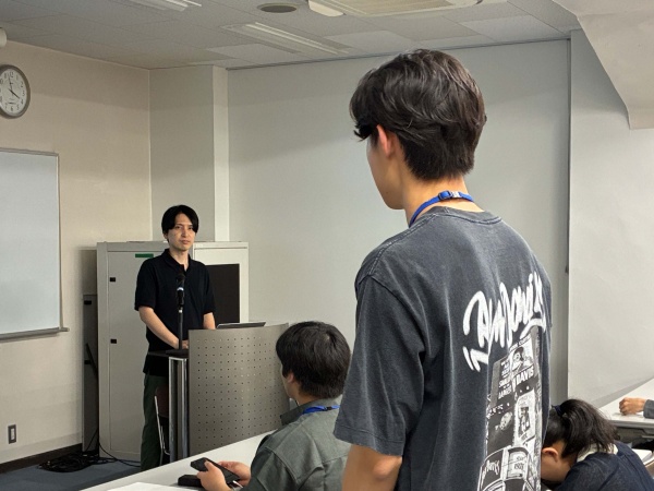 質疑応答の様子