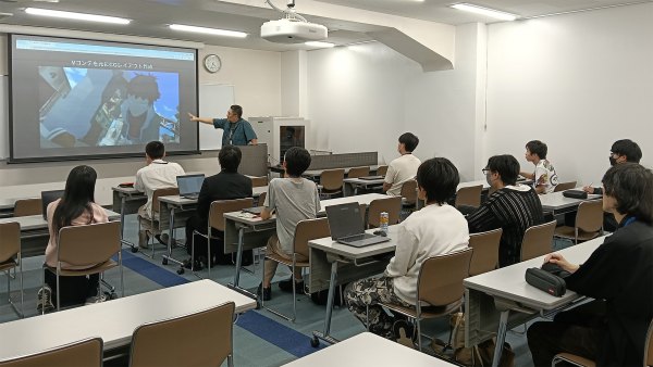 説明会の写真