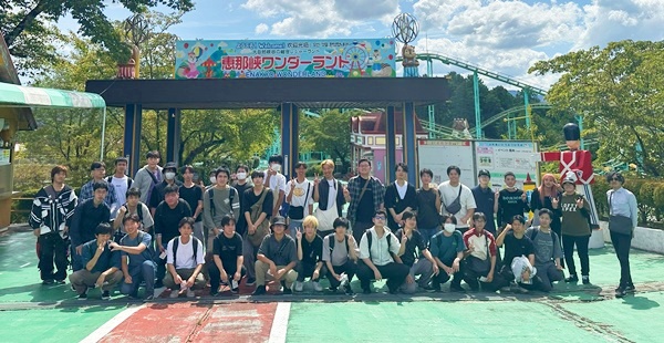 恵那峡ワンダーランドでの集合写真